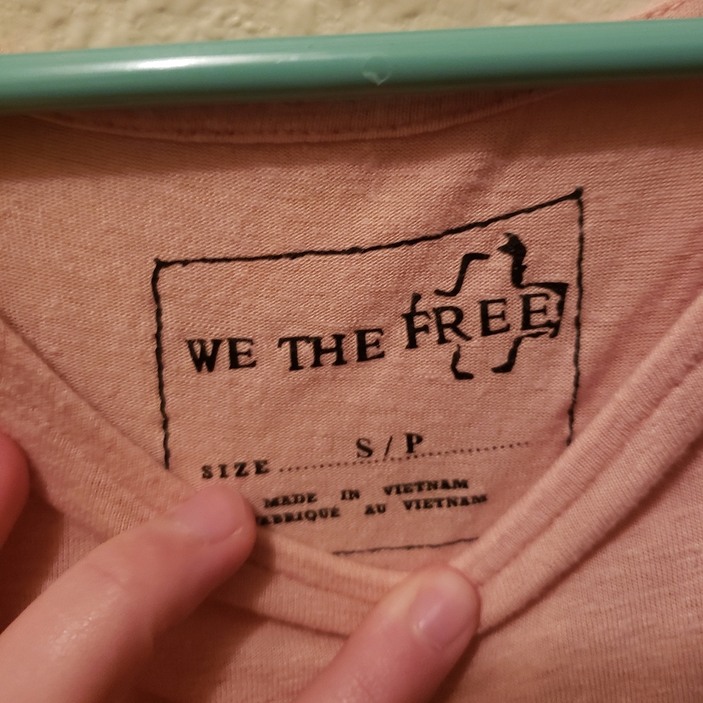 Cold Shoulder Tee - Picture 2 of 2